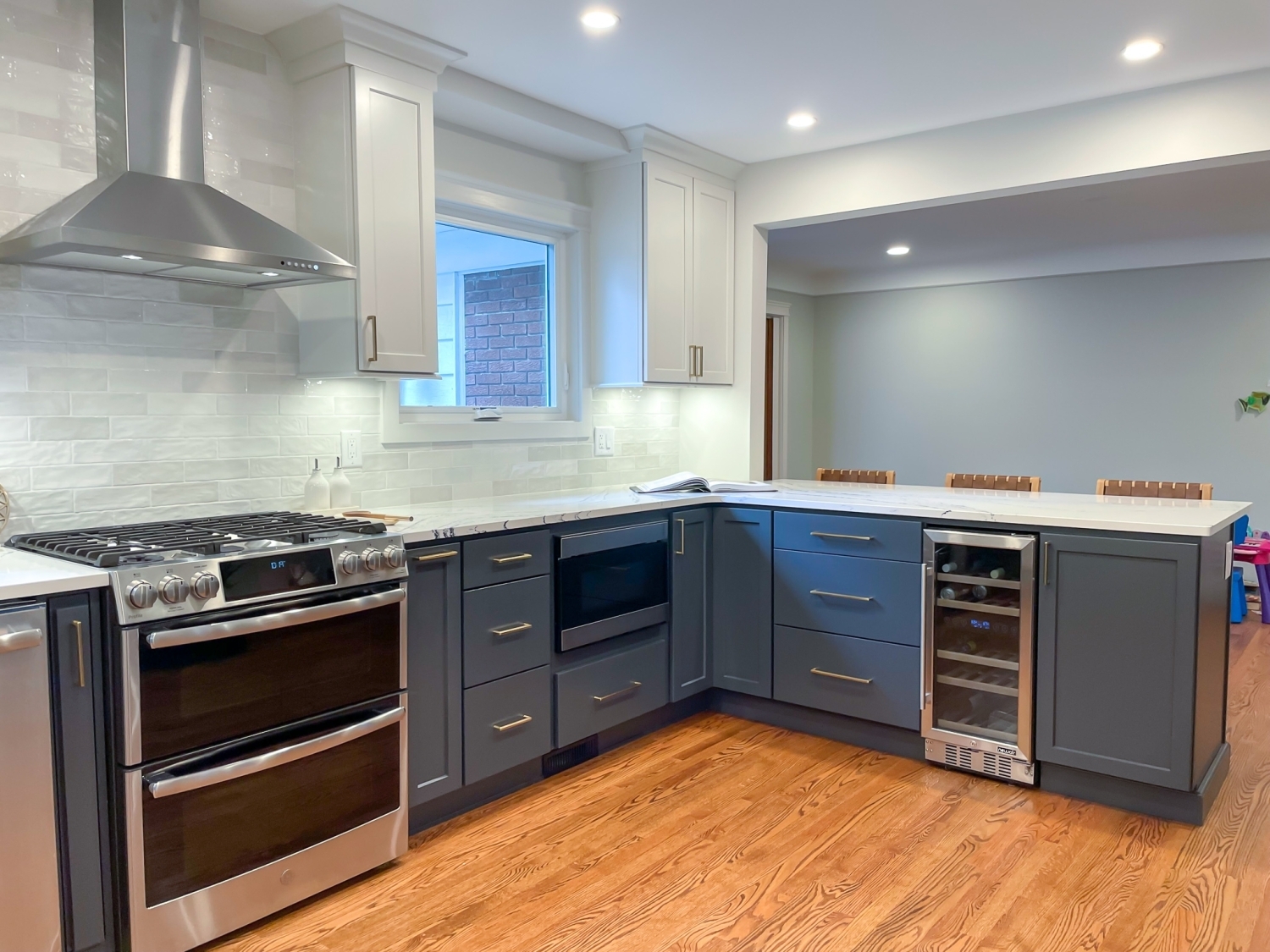 Blue Ricardo - Kitchen Design Portfolio Royal Oak | Whiski Kitchen